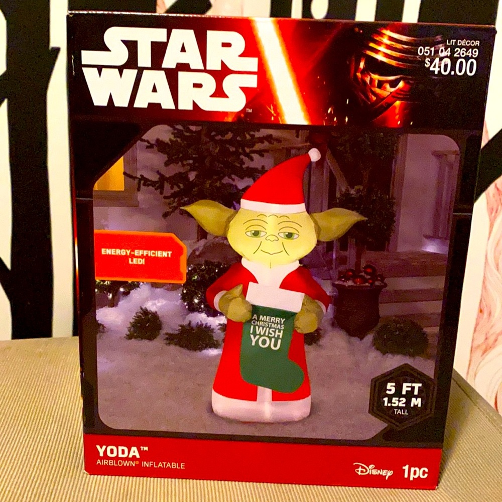 Yoda inflatable for your yard. NIB. Measures 5 feet when inflated. Never used.